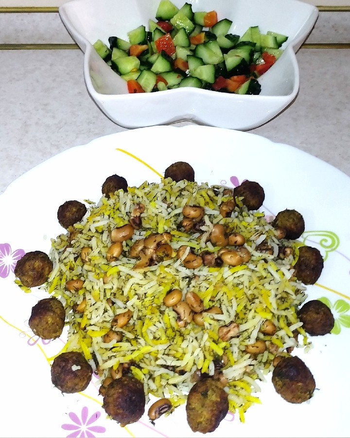 پلو لوبیا چشم بلبلی با قلقلی