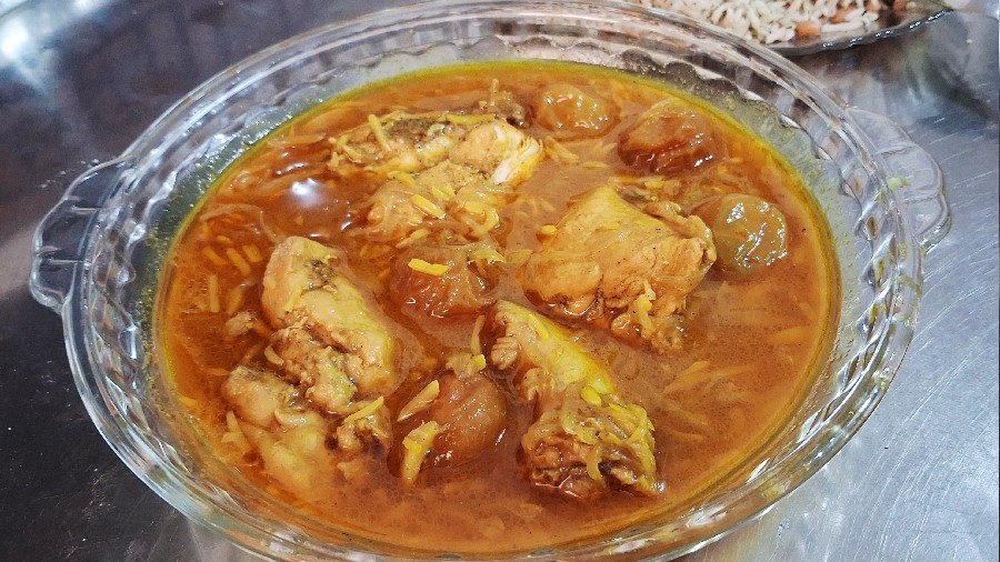 خورشید خلال وآلوبخارا