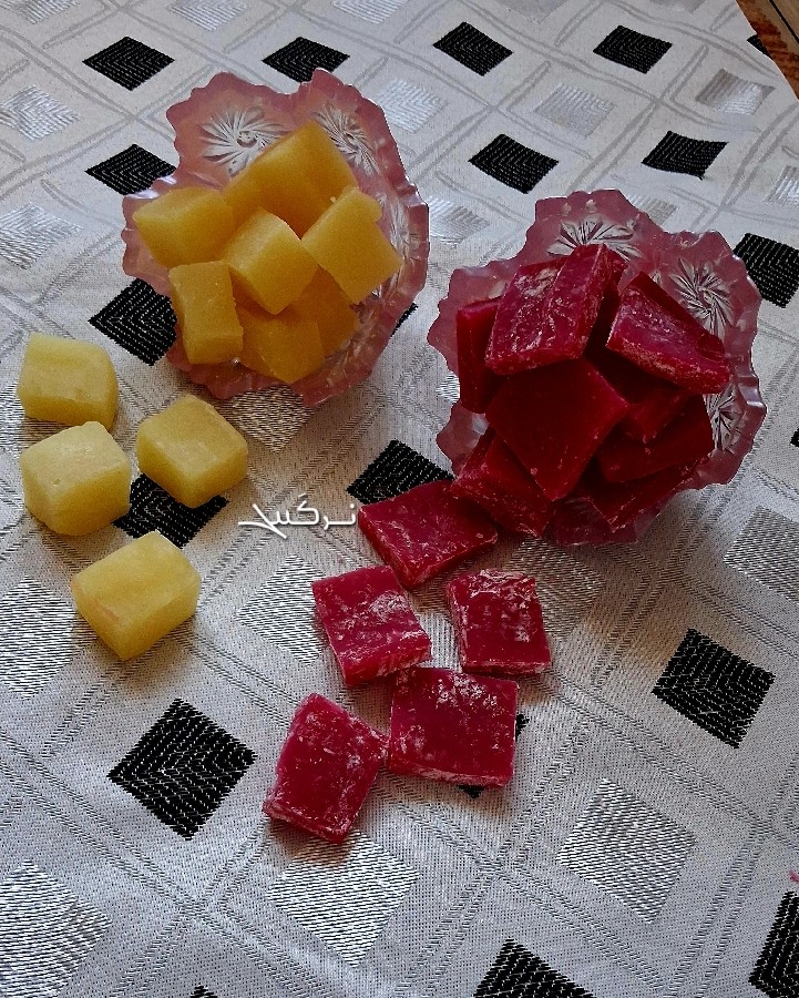 لوکوم میوه ای