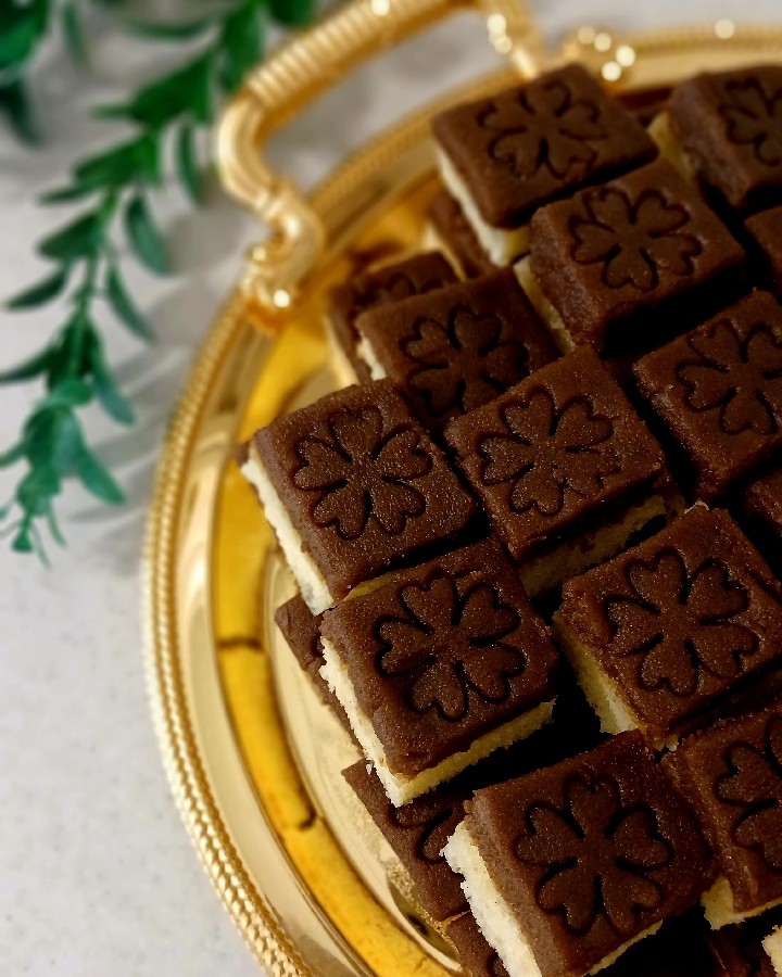 کیک حلوا شکلاتی