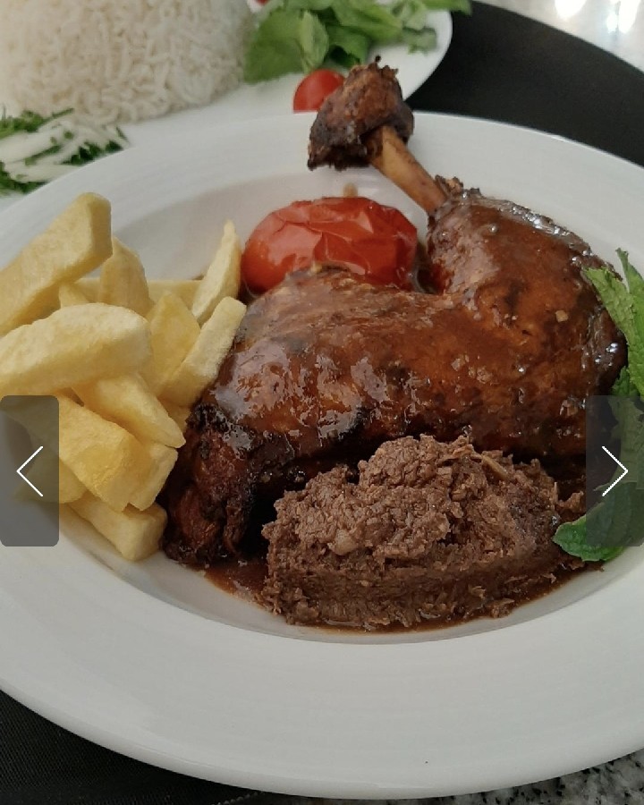 لونگی مرغ  غذای سنتی آستارا