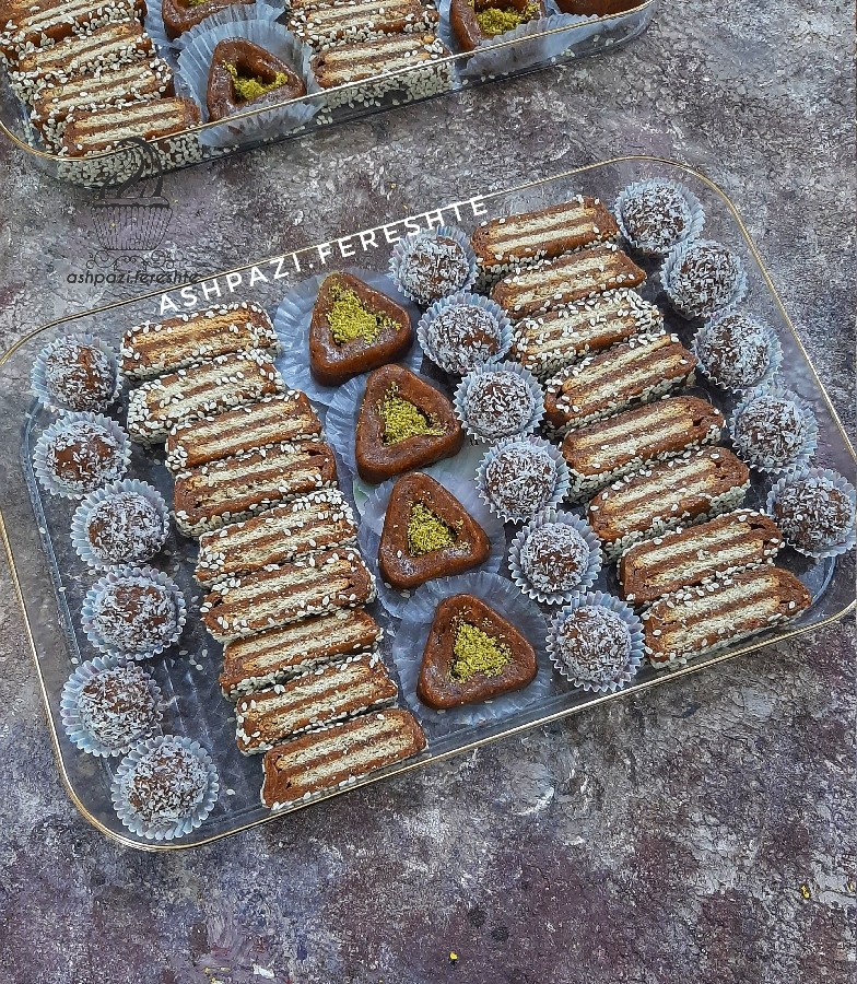 عکس خرما بیسکویتی