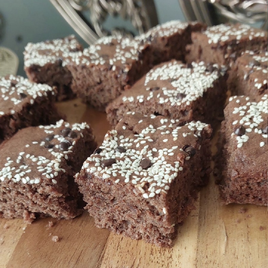 کیک موز و شکلات