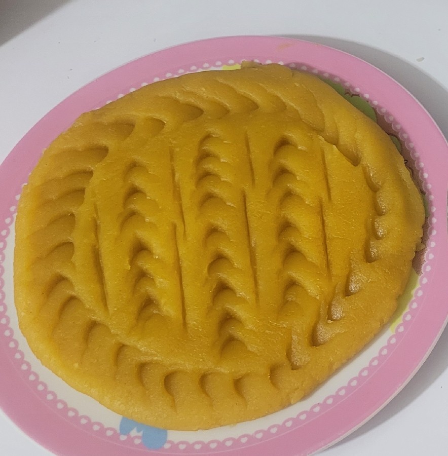 حوا قاشقی زعفرانی 