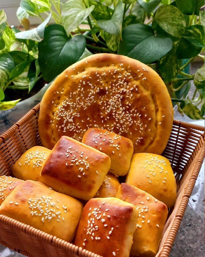 نان صبحانه رضوی