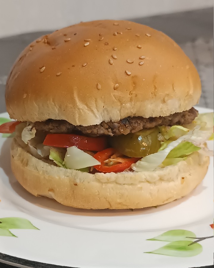 همبرگر خانگی