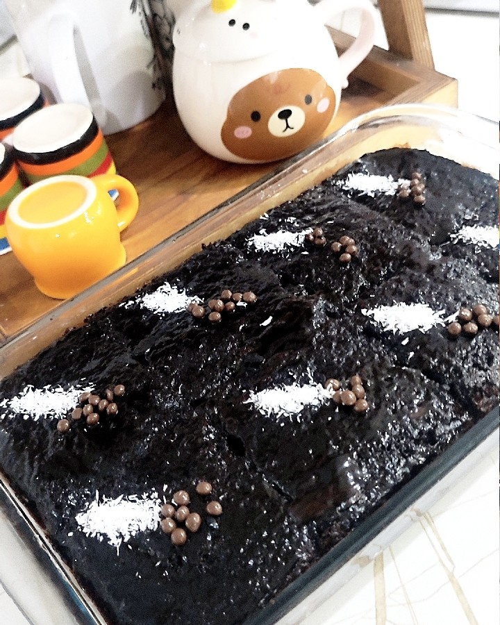 کیک فول شکلاتی خیس