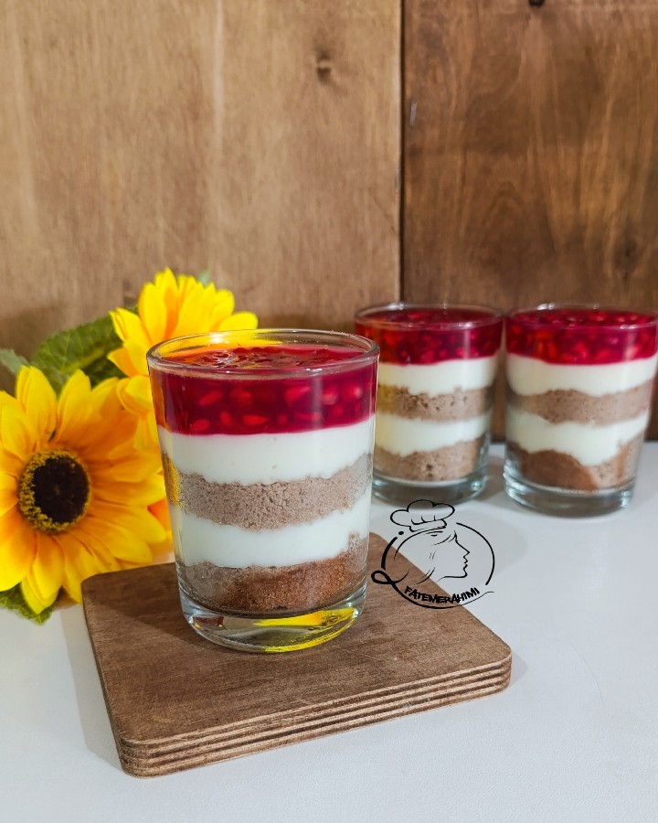 کیک دسر یلدایی