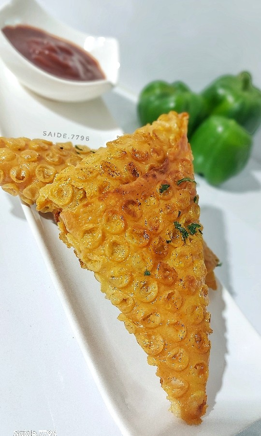 سمبوسه پیتزایی