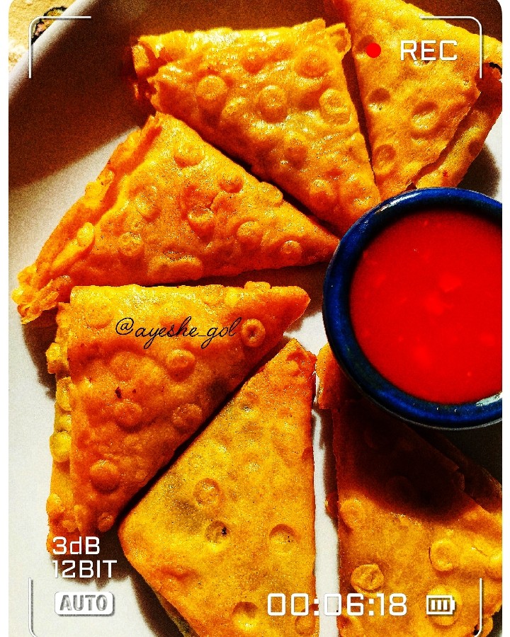 سمبوسه تند جنوبی 