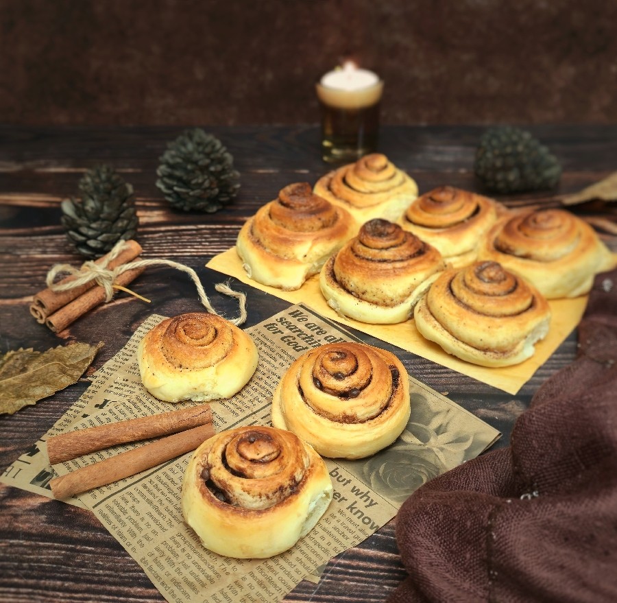 نان رول دارچینی