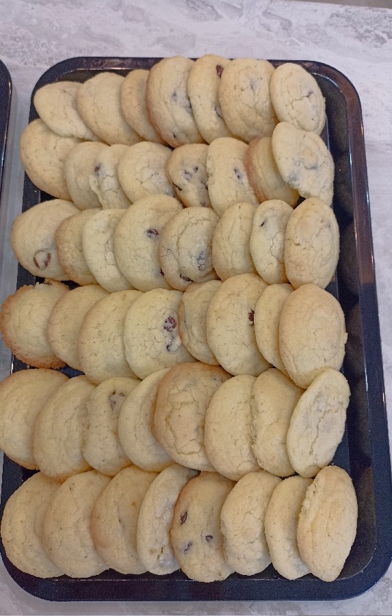 شیرینی کشمشی