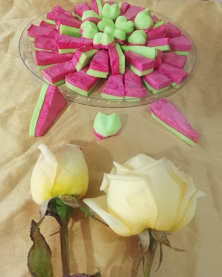 مارشمالوهای هنوانه ای یک ایده جالب و ساده برای شب یلدا