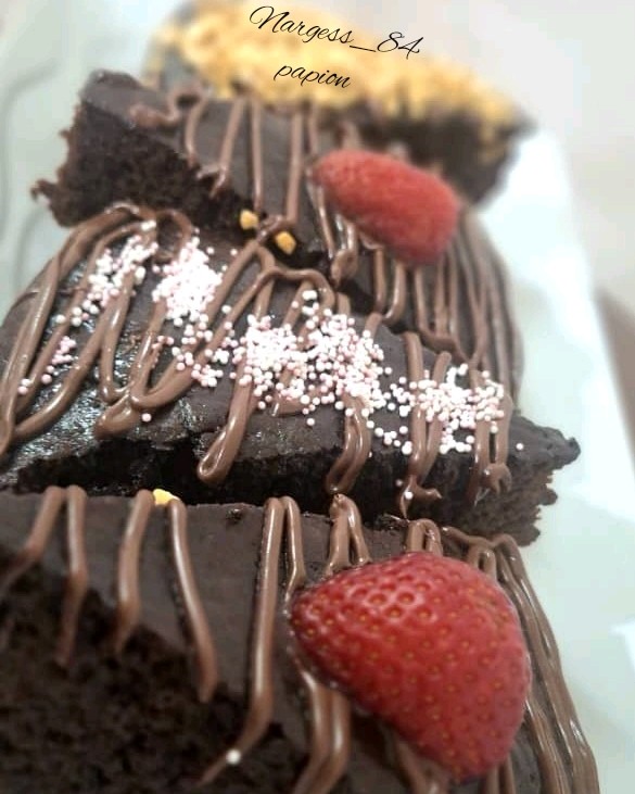 کیک شکلاتی...