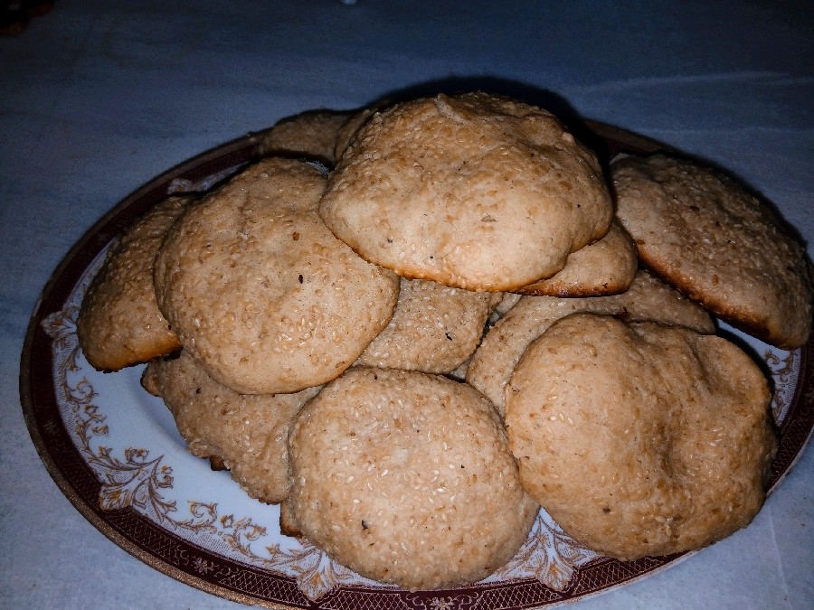 کلوچه کنجدی