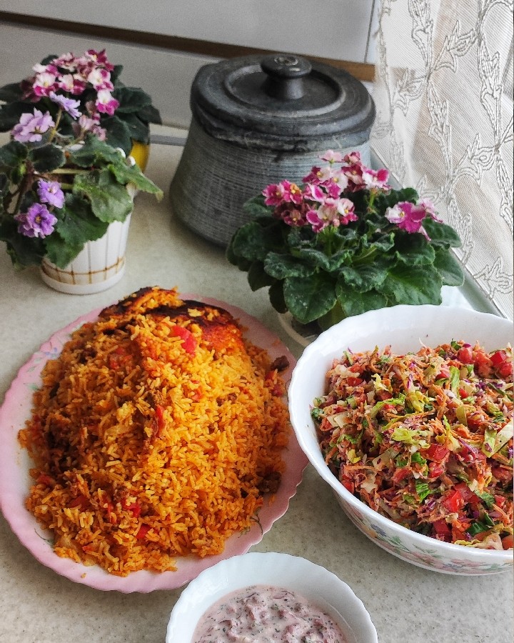 دمی گوجه فرنگی