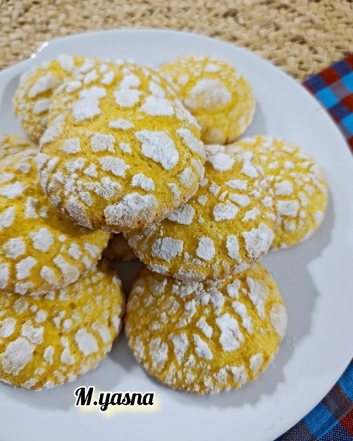 کرینکل زعفرونی 