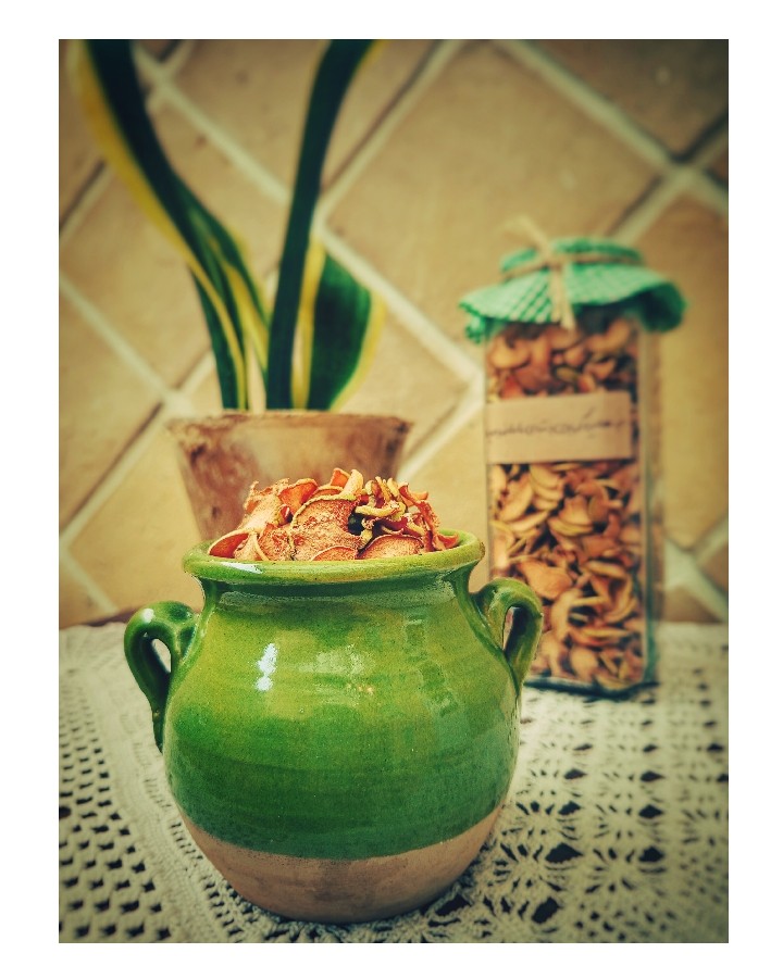 به هایی که بوی دستایِ مامانمومیده ?