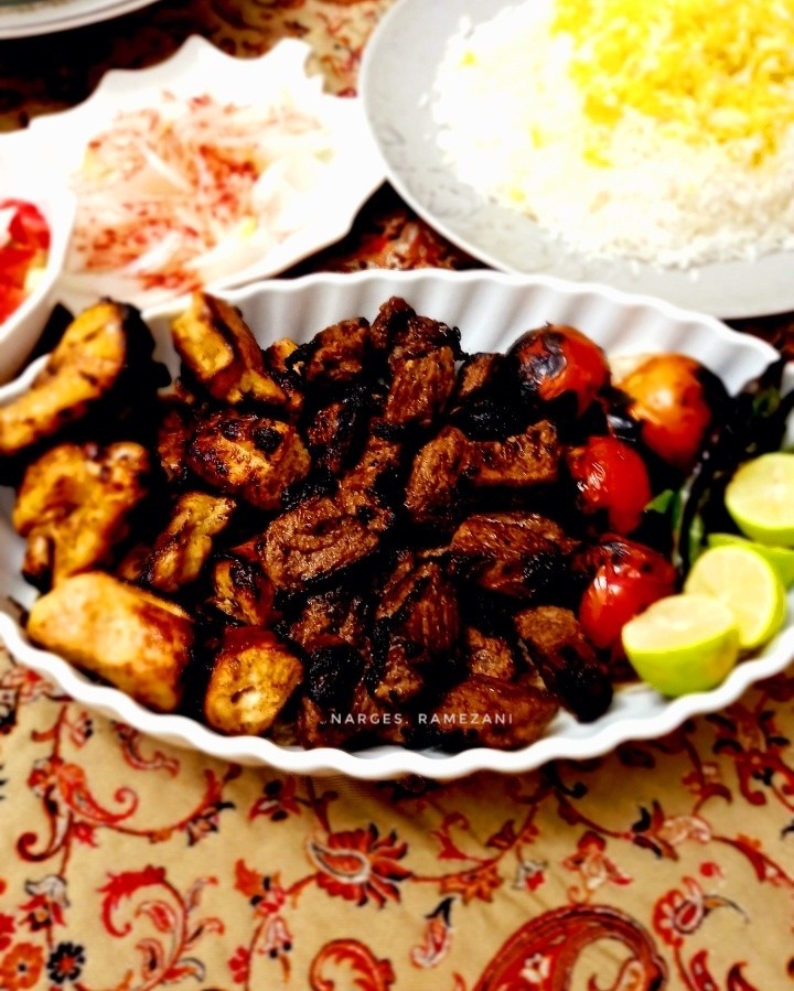 #اللهم عجل لولیک الفرج 
الهی آمین 