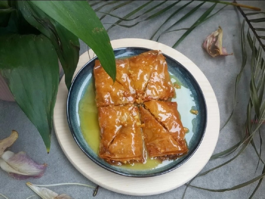 باقلوا شیرعسلی 