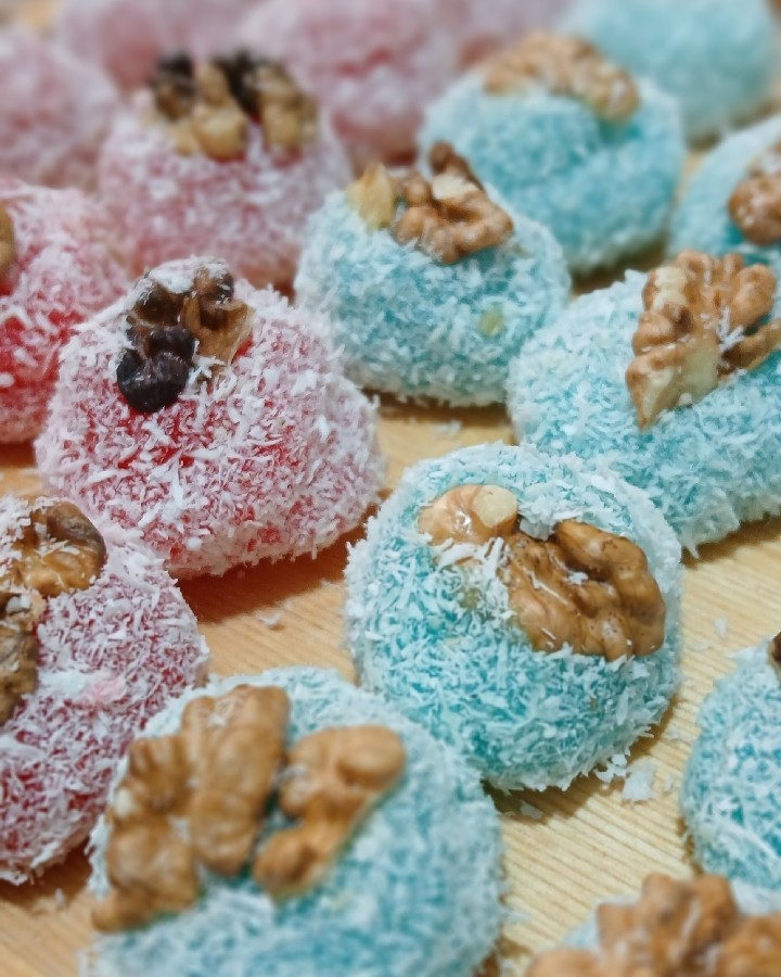 باسلوق های رنگی