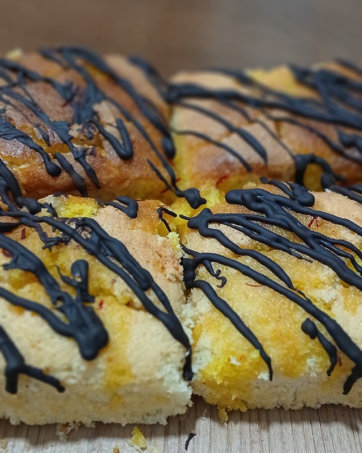 کیک زعفرانی 