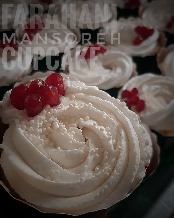 زندگی بافتن یڪ قالیست