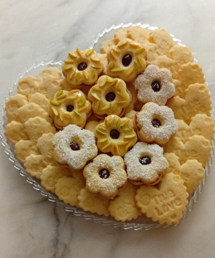 شیرینی برفی