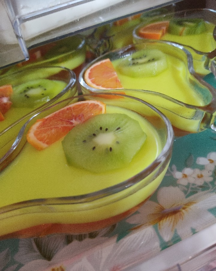 ژله و سالاد مهمونی 