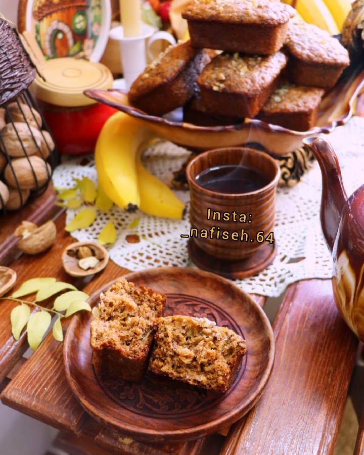 کیک موز و گردو