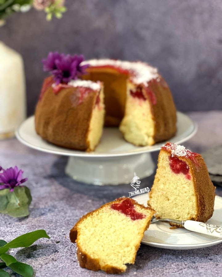 کیک مغزدار ژله ای