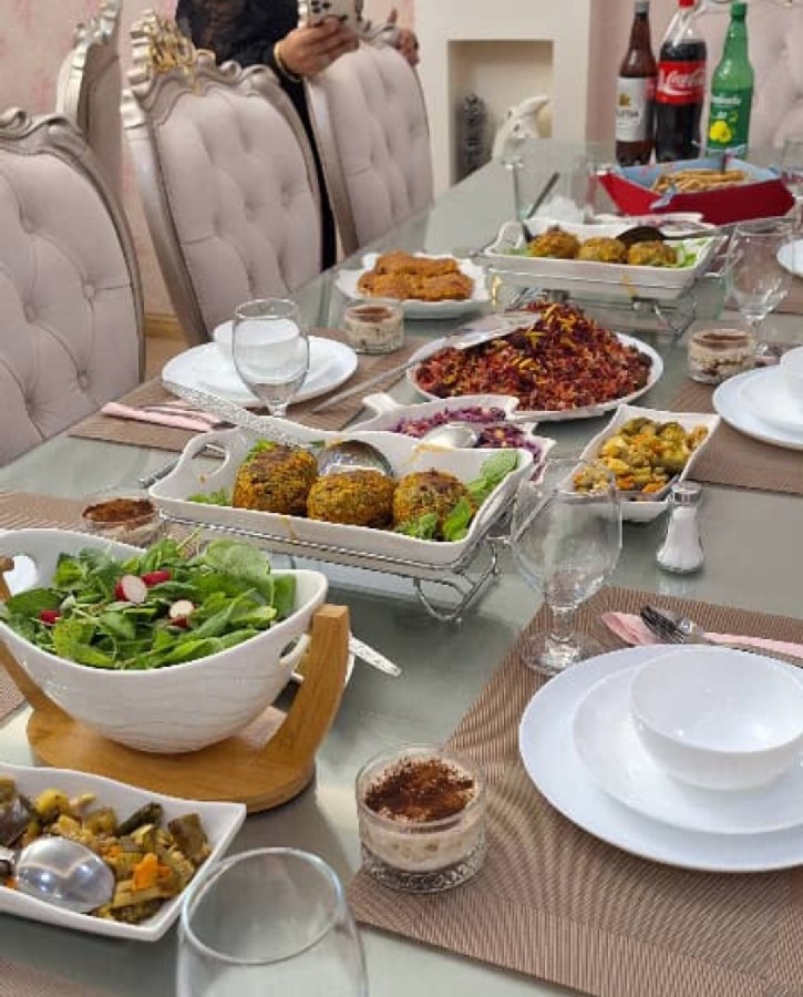 میز شام میهمانی

