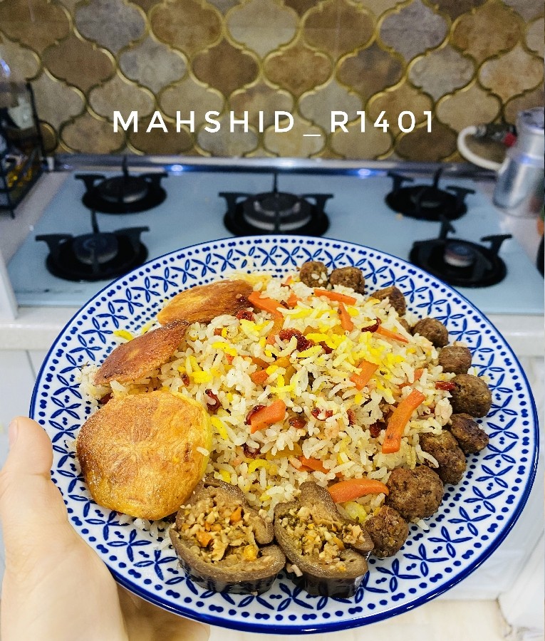 هویج پلو با گوشت قلقلی