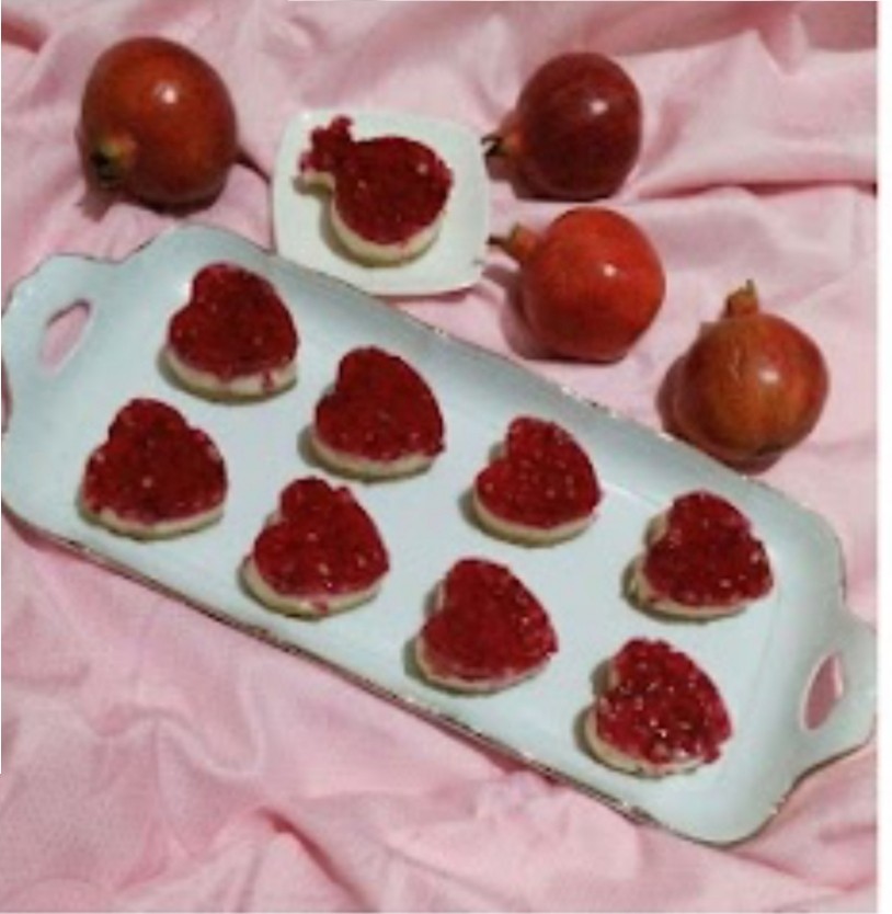 چیز کیک انار (تک نفره)