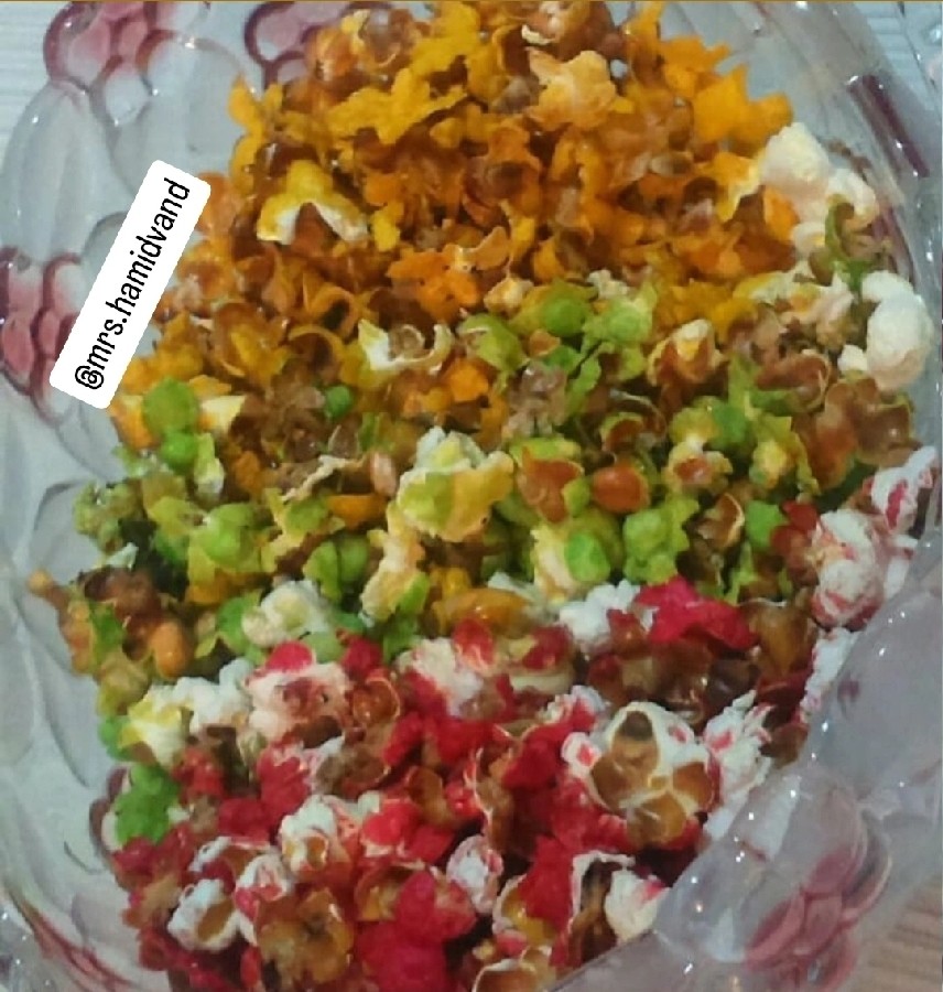 پاپ کورن کاراملی رنگی