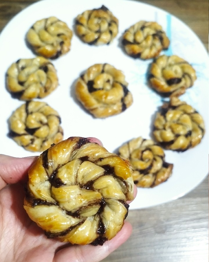 نان شیرینی شکلاتی