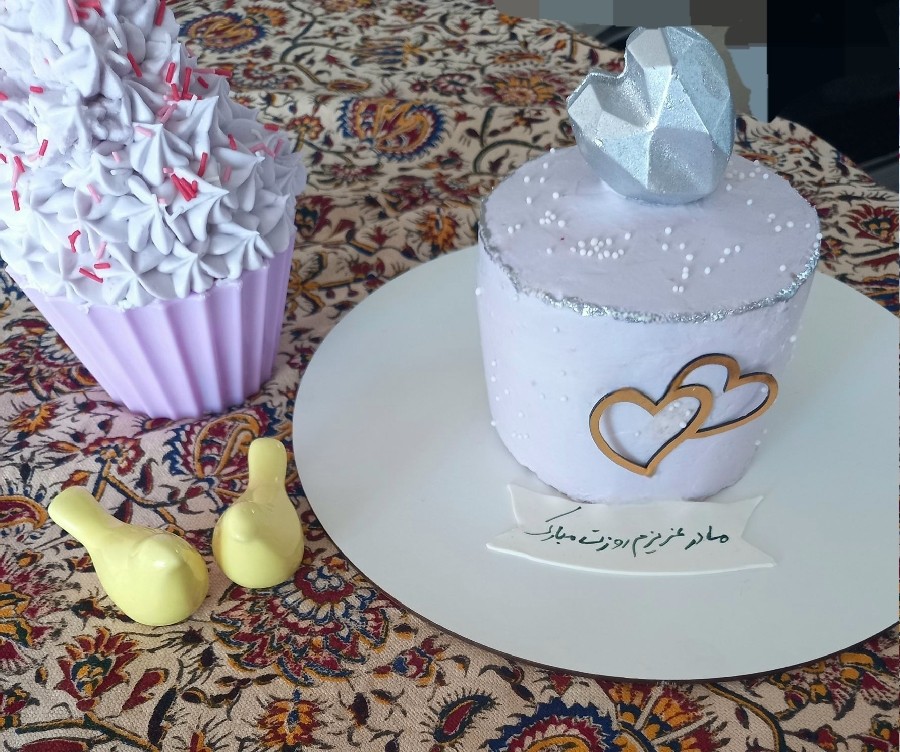 کیک روزمادر