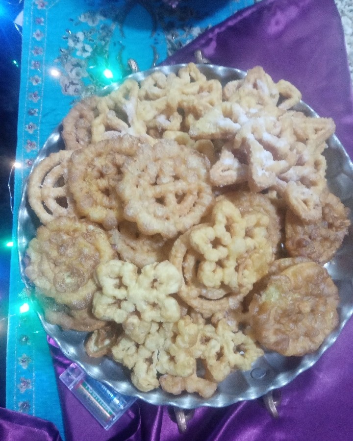 شیرینی پنجره ای 