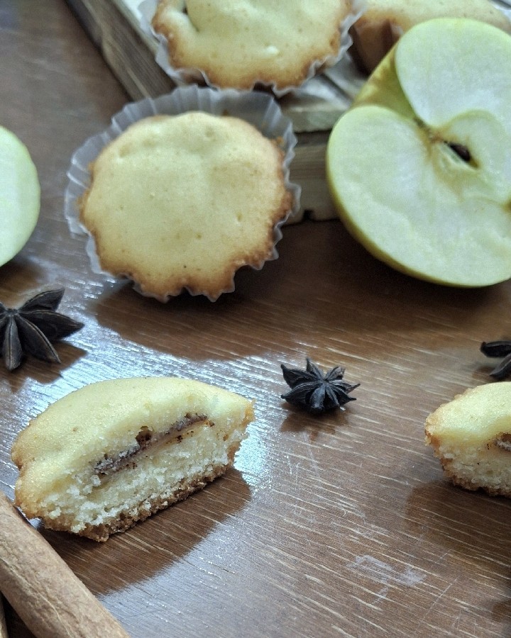 کاپ کیک سیب