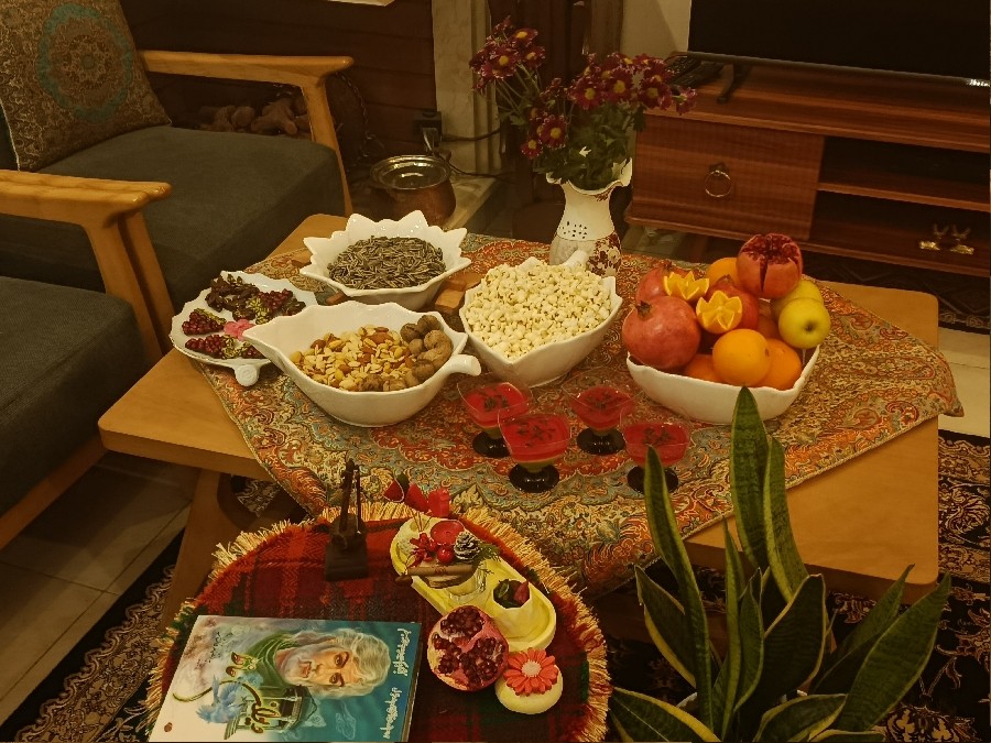 شب یلدا  ۱۴۰۴