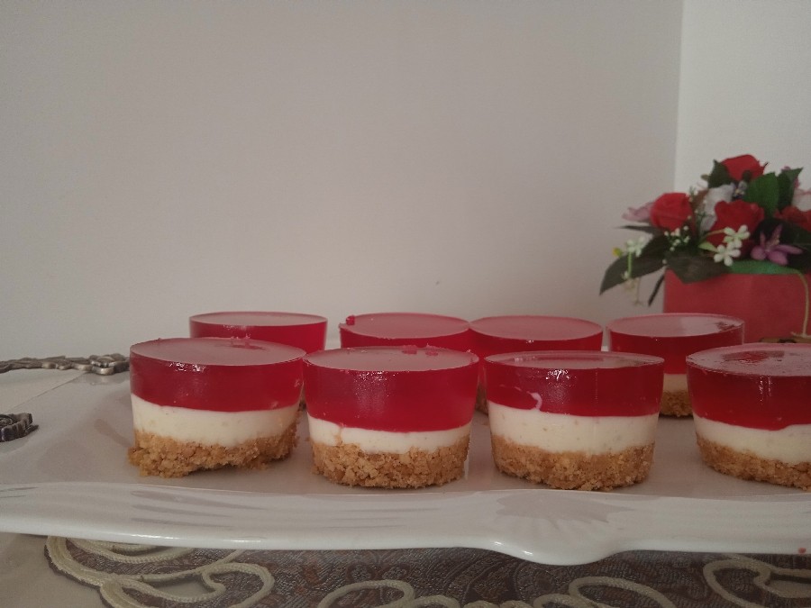 چیز کیک انار
