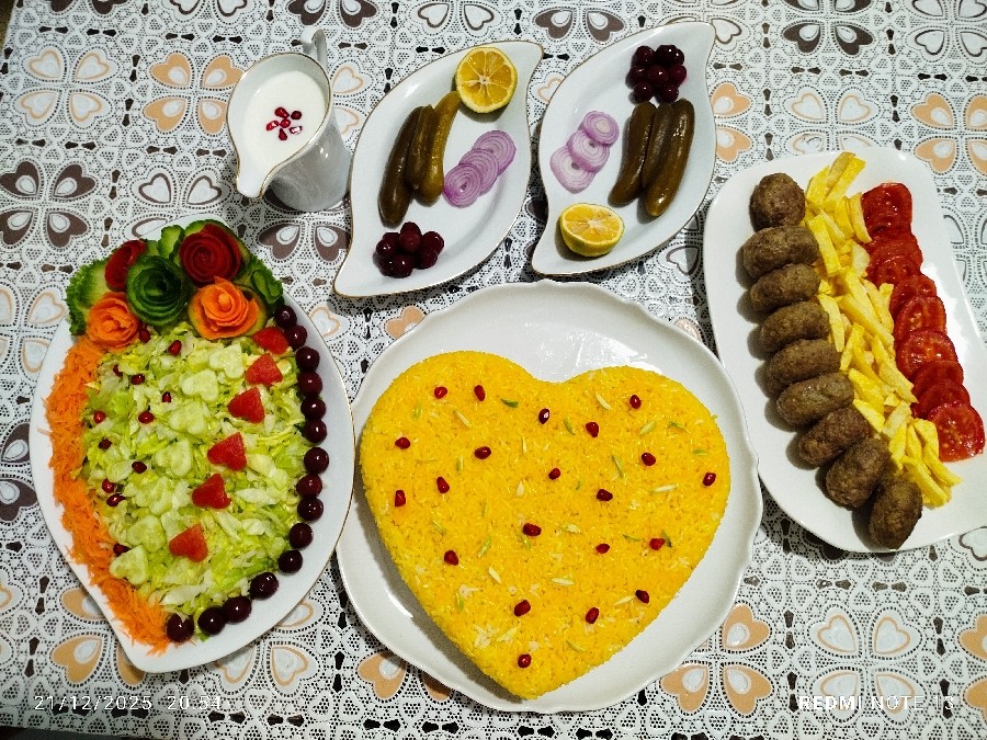 یلداتون مبارک