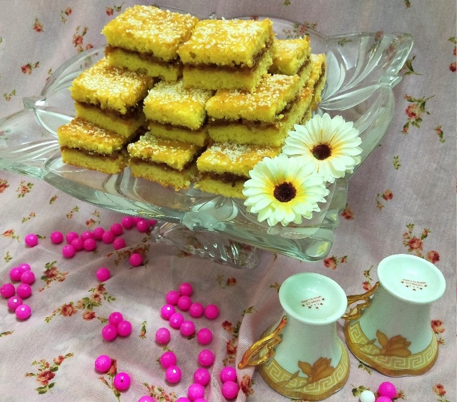 کیک سیب(شیرینی سیب)