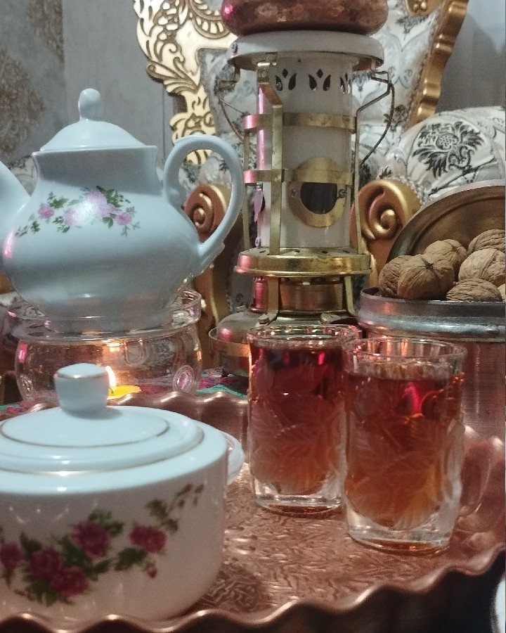 خواهرای عزیز یلداتون مبارک شادی هاتون ب درازای شب یلدا⛄⛄⛄