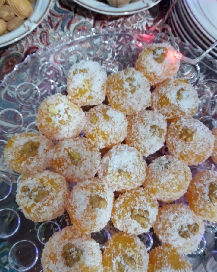 باسلوق زعفرانی 