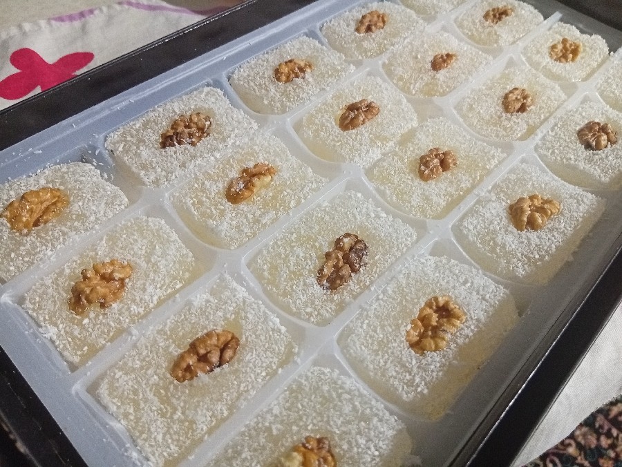 باسلوق شب عیدی و یلدا