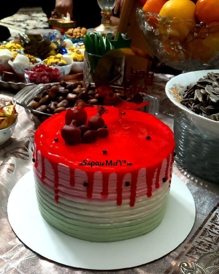 کیک یلدایی (یلدا 1404)