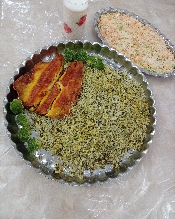 سبزی پلو با ماهی 