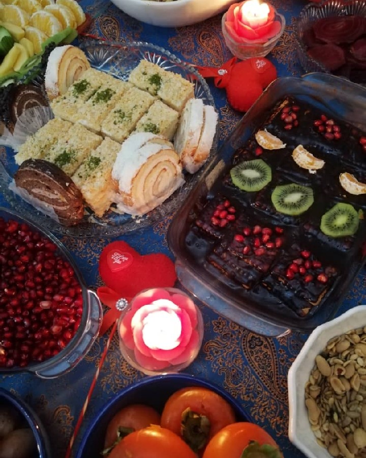میز شب یلدا 