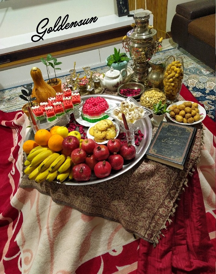 کرسی شب یلدا ۱۴٠۴